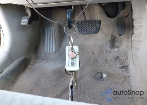 2010 Toyota Camry from USA, damaged, VIN 4T1BF3EK4AU030174